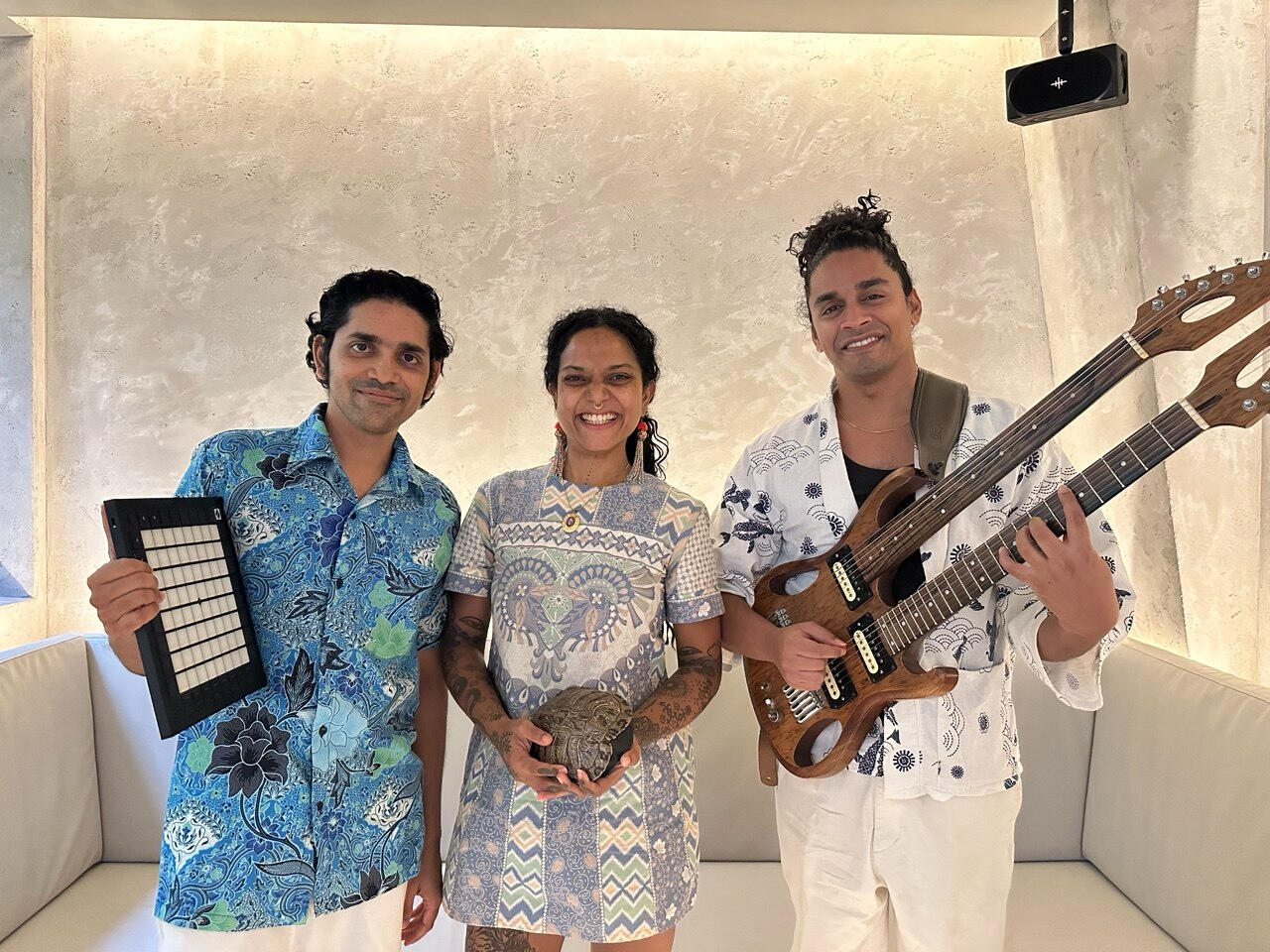 Mantravine – creating sonic medicine for community Mantravine healing sound bath and meditative music experience in Singapore”